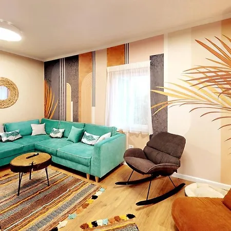 Zen Oasis Willa Golem (Tirana)