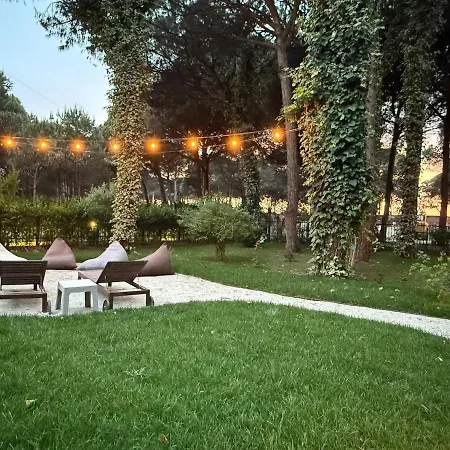 Zen Oasis * Golem (Tirana)