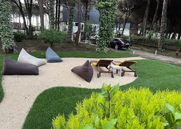 Villa Zen Oasis Golem (Tirana)